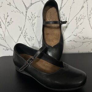 Taos Mary Jane shoes